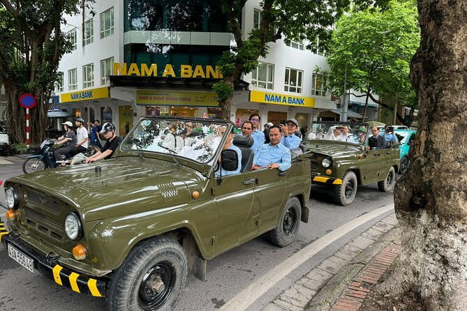 Hanoi Jeep Night Street Foodie Tour, Train Street and Egg Coffee - Guides, drivers, and the value of local explanation