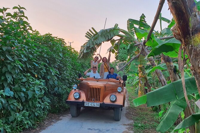 Hanoi Jeep Tour: Red River Countryside+ Backstreet+ Train-street - Bay Mau Lake and the backstreet ride