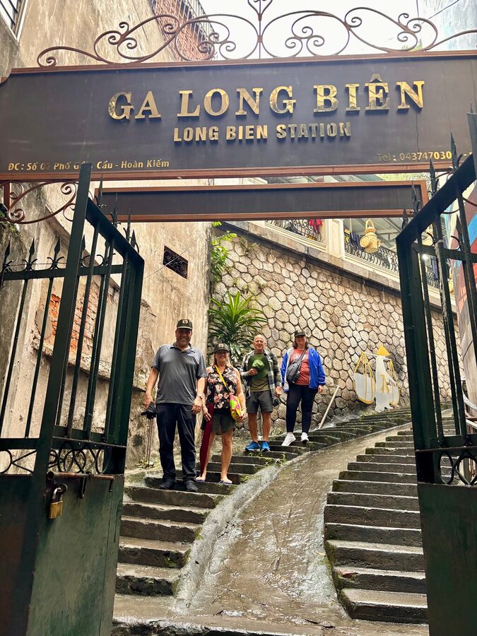 Hanoi Jeep Tour: Train-street, Highlights and Hidden Gems - Practical details before you book