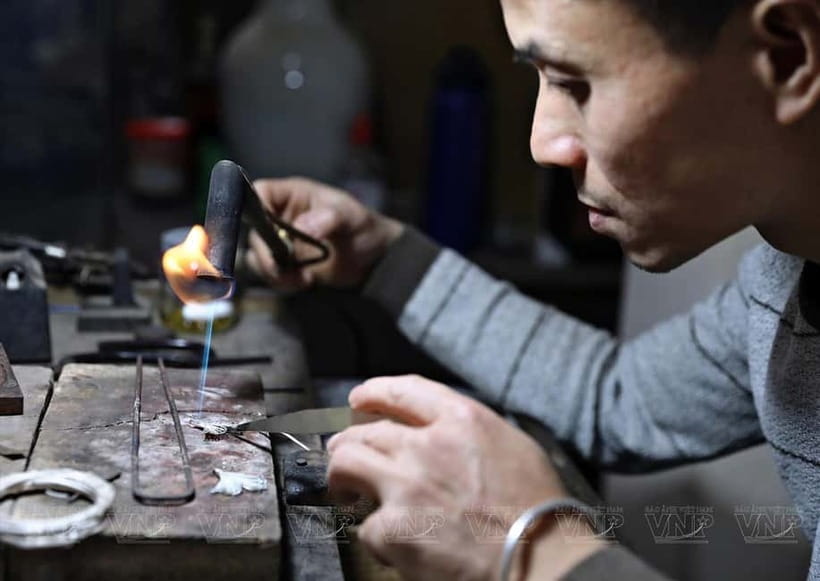 Hanoi: Jewelry Craft Village or Incense Village, Hat Village - Choosing between Hanoi’s three craft villages