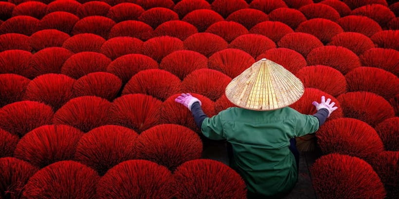Hanoi: Jewelry Craft Village or Incense Village, Hat Village - Chuong village and the making of a conical hat
