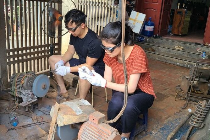 Hanoi Knife Making Traditional Workshop - What the family workshop adds