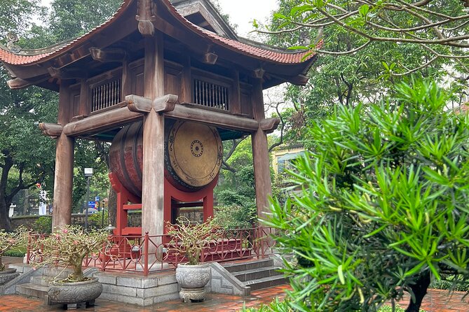 Hanoi Layover Tour with Private Transfer - Meeting your driver at Noi Bai Airport