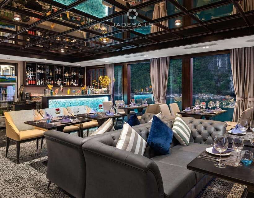 Hanoi: Luxury Lan Ha Bay Jade Sails Cruise with Buffet Lunch - Key points to know before booking