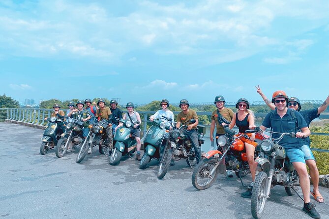 Hanoi Motorbike Tour: Hanoi HIGHTLIGHTS & HIDDEN GEMS - Reaching the Train Street area with realistic expectations