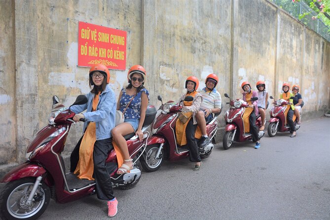 Hanoi Motorbike Tour Led By Women - City And Countryside Full Day - Local food, fruit gardens, and the route back into Hanoi