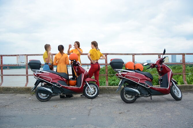 Hanoi Motorbike Tour Led By Women: Hanoi City Half Day - Reunification Railway Street and life beside the tracks