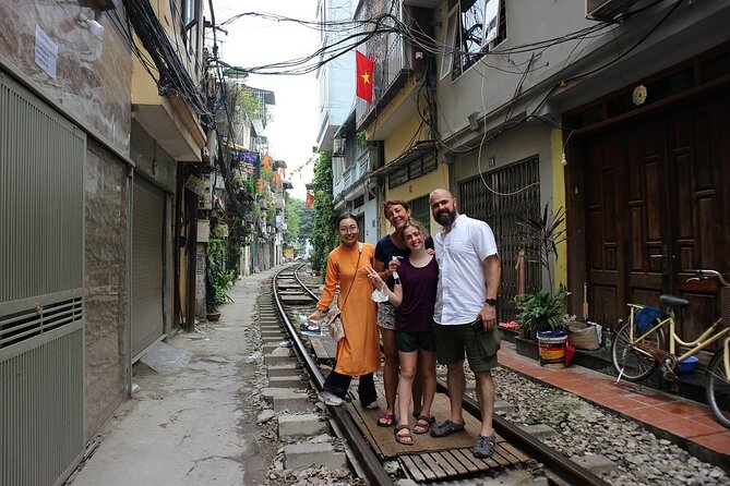 Hanoi Motorbike Tour Led By Women: Hanoi City Half Day - What the $59 price delivers