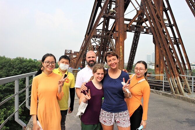Hanoi Motorbike Tour Led By Women: Hanoi City Half Day - Huu Tiep Lake and the downed B-52