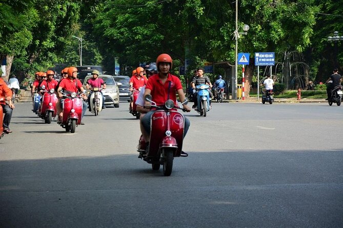 Hanoi Motorbike Tours: Hanoi City Motorbike Tours Led By Women - Local markets and the Cho Gioi stop