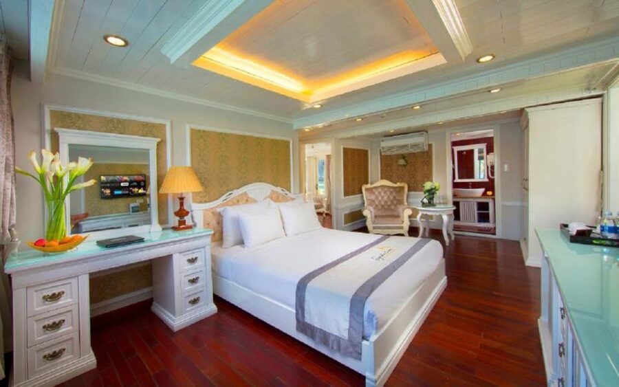 Hanoi/Ninh Binh:3 Day 2 Night Bai Tu Long Bay Luxury Junk - Is $355 good value?