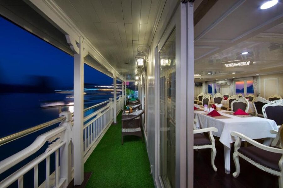 Hanoi/Ninh Binh:3 Day 2 Night Bai Tu Long Bay Luxury Junk - Who should book this cruise?