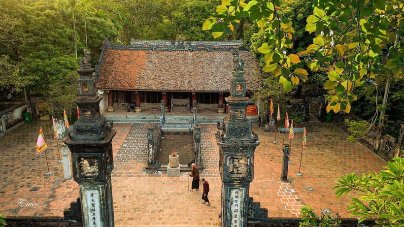 Hanoi: Ninh Binh- Hoa Lu - Trang An - Mua Cave - Best Seller - The optional bike ride through the countryside