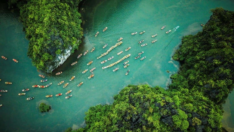 Hanoi: Ninh Binh- Hoa Lu - Trang An - Mua Cave - Best Seller - Vietnamese buffet lunch and local specialties