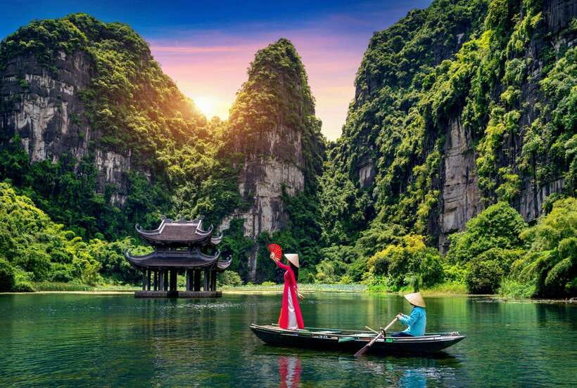 Hanoi: Ninh Binh, Trang An, Mua Cave and Bai Dinh Pagoda - Why this Ninh Binh day trip works from Hanoi