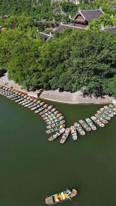 Hanoi:Ninh Binh-Trang An-Mua Cave-Hoa Lu&Cycling BEST SELLER - The Trang An boat ride