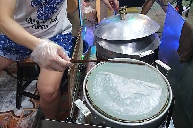 Hanoi Old Quarter Private Street Food Walking Tour - Ta Hien, Hang Ma, Luong Ngoc Quyen, and Ma May