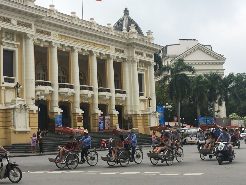 Hanoi: Old Quarter Trishaw Cyclo Tour - Dong Xuan Market, Hanoi’s biggest indoor market