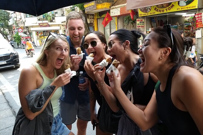 Hanoi Old Quarter Walking Street Food Tour - The food: eight tastings instead of one formal meal