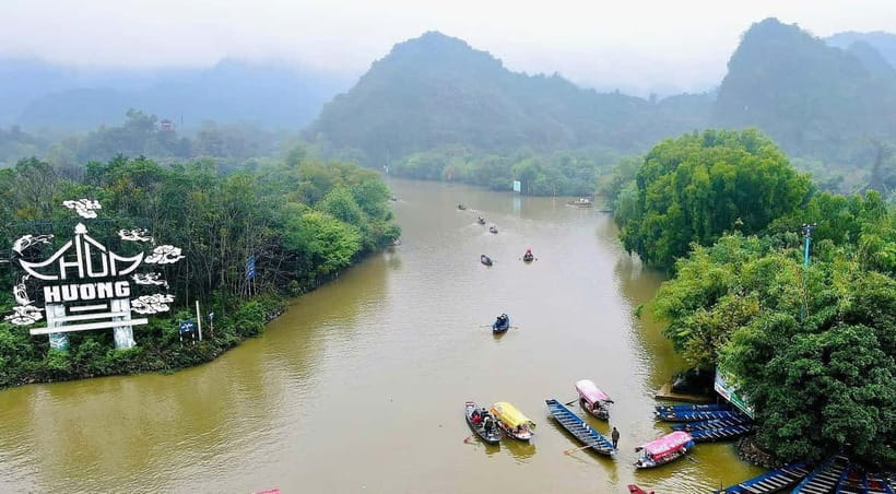 Hanoi: Perfume Pagoda Day Tour with Boat Ride & Cave Visit - A Traditional Lunch Near the Pagoda