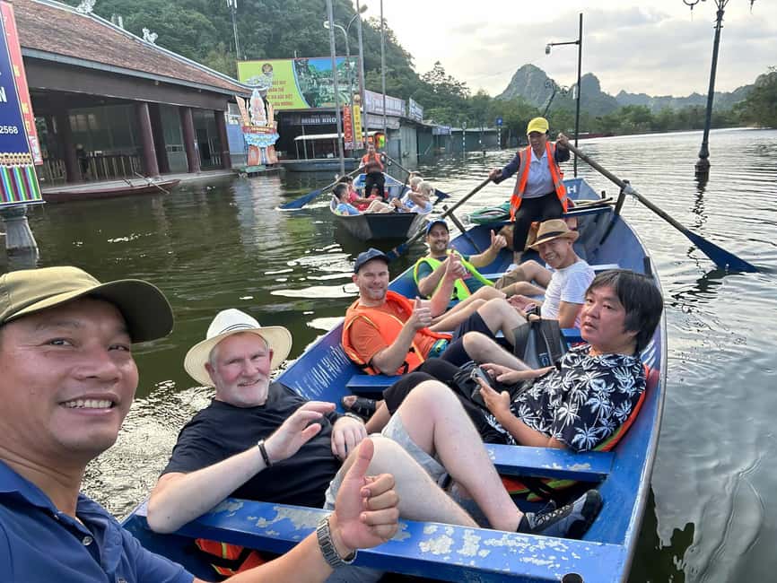 Hanoi: Perfume Pagoda - Yen Stream Boat Ride, Lunch & Cave - Crowds, weather, and the right time to visit
