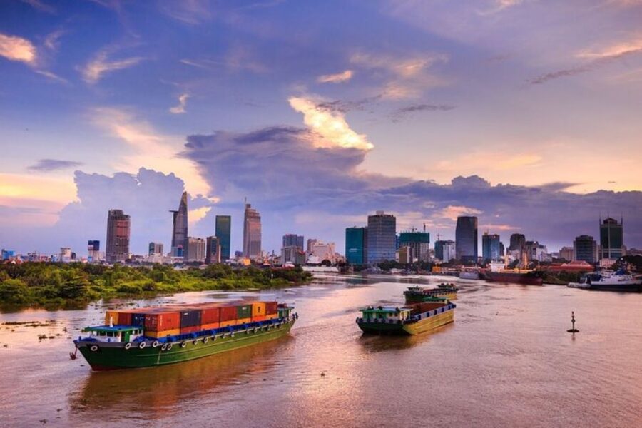 Hanoi: Private custom tour with a local guide - A French Quarter contrast and useful museum stops