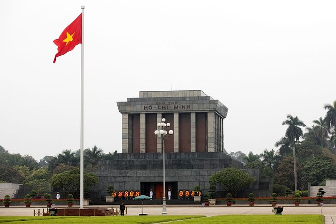 Hanoi Private Day Tour: Hidden Gems, Hoa Lo Prison, Train Street - Hoa Lo Prison is the day’s most sobering stop