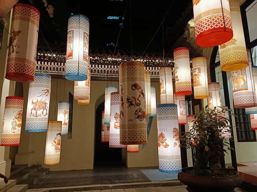 Hanoi: Private Tour with a Local Guide - Tay Ho and everyday Hanoi