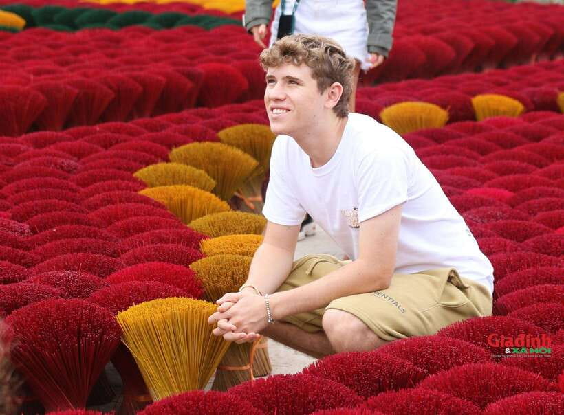 Hanoi's artisan trail:Incense Village,Hat,Lacquer & Train St - Why these Hanoi villages are worth the drive