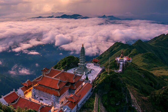 Hanoi - Sapa 2 Days 2 Nights With Fansipan by cable car - Leaving Hanoi on the overnight bus