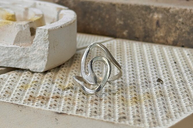Hanoi Silver Jewelry-Making Workshop - Turning raw silver into a Hanoi souvenir