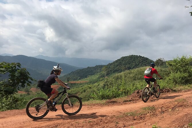 Hanoi - Soc Son electric mountain bike trails - What the Giant XTC electric bike changes