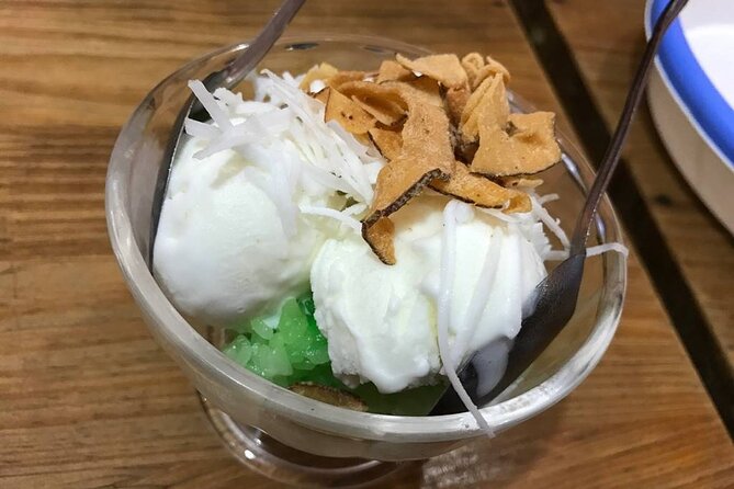 Hanoi Street Food Adventure: Train Street & Local Delights - Is $29 good value?