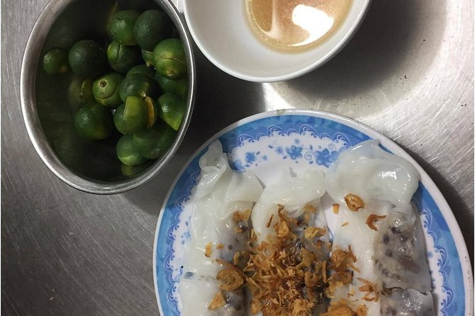 Hanoi Street Food + Night Life Tour - Beer, wine, and Hanoi egg coffee
