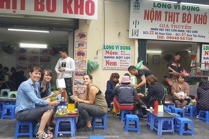 Hanoi Street Food Tour with local delicacies - What the cultural side adds