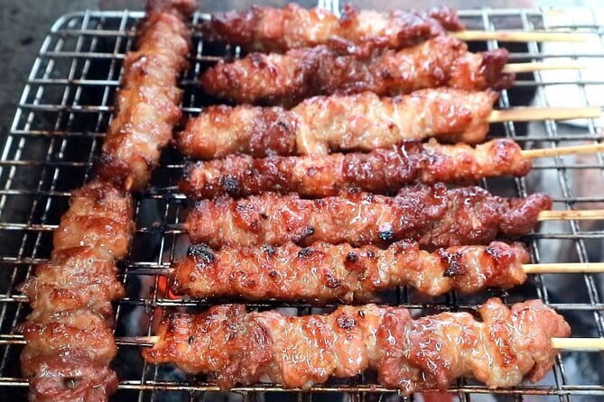 Hanoi Street Food Tour with Small Group - Starting in the Old Quarter at 7:00 or 17:30
