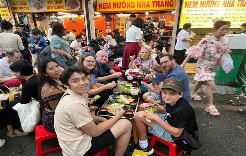 Hanoi: Street Food Tour with Train Street & Hidden Alleyways - Vegetarian eating and food concerns