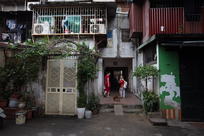 Hanoi Street Photography in a Vintage Community - Entering Hanoi’s old worker neighborhoods