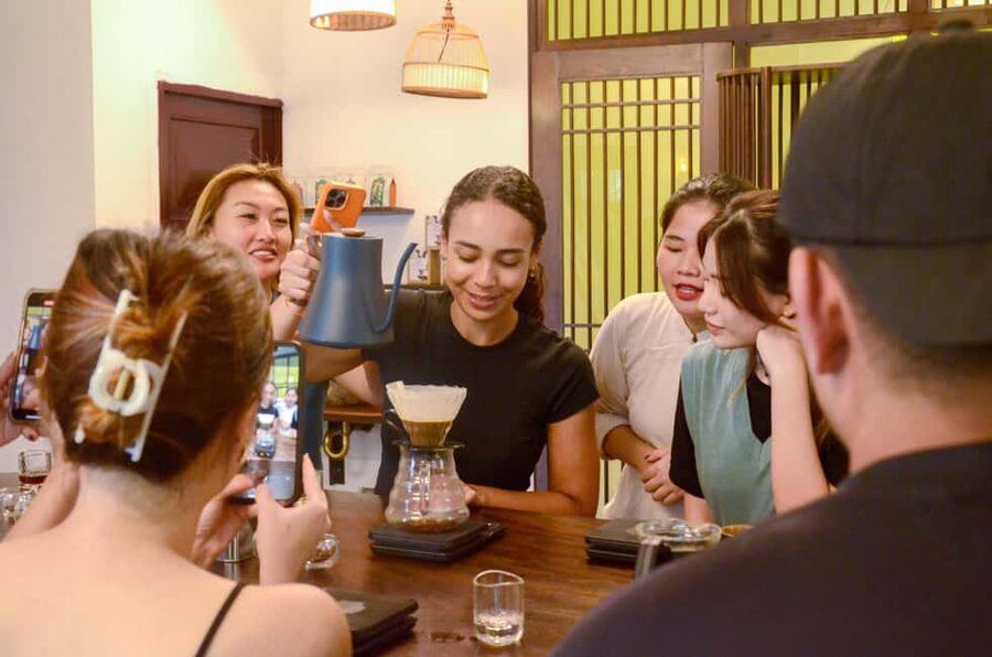 Hanoi: Taste Fresh Lotus Tea Ceremony & Untold Stories - Learning to tell real lotus tea from flavored tea