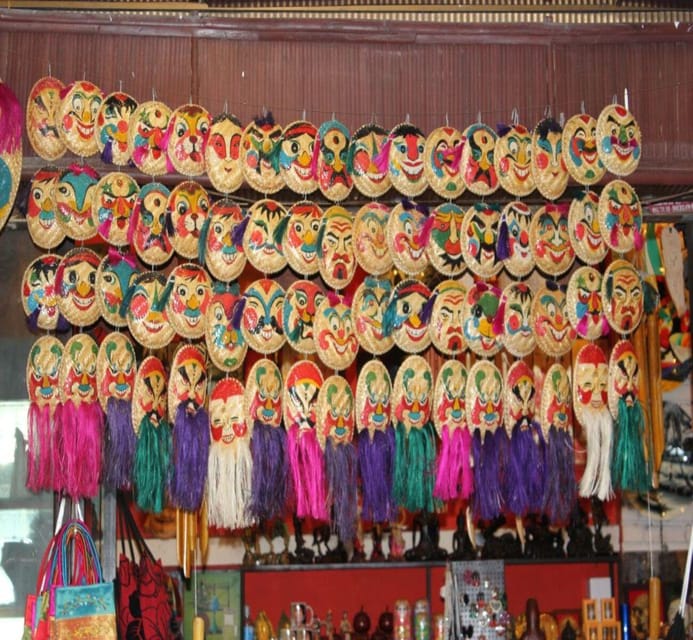 Hanoi: Thang Long Water Puppet Show Ticket - What happens during the 50-minute show