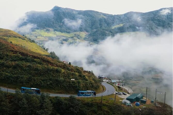 Hanoi to Sapa Bus - Private Cabin Bus - Arrival at 426 Dien Bien Phu in Sapa