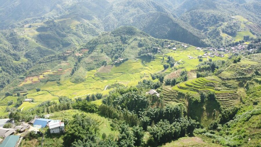Hanoi to Sapa: Terraced Fields, Culture & Cuisine – 3 Days - Cat Cat village and Sapa’s first afternoon