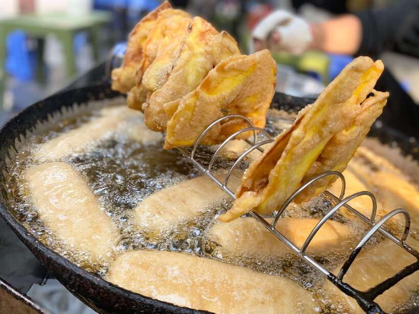 Hanoi: Vietnamese Street Food Tour with Egg Coffee - Timing, booking, and what to bring
