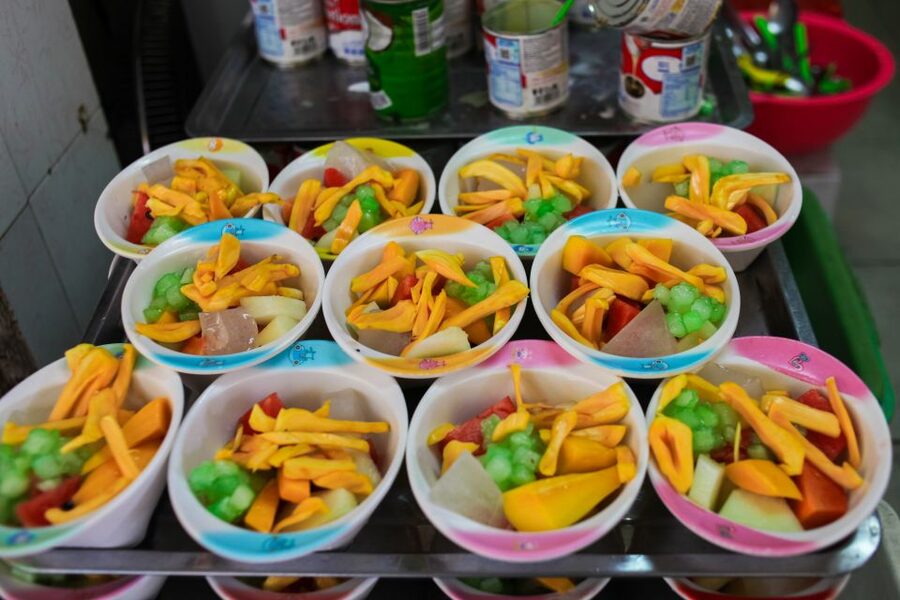 Hanoi Walking Street Food Tour & Cyclo Ride - Key points at a glance