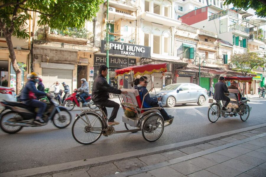 Hanoi Walking Street Food Tour & Cyclo Ride - Che and egg coffee finish the tasting route