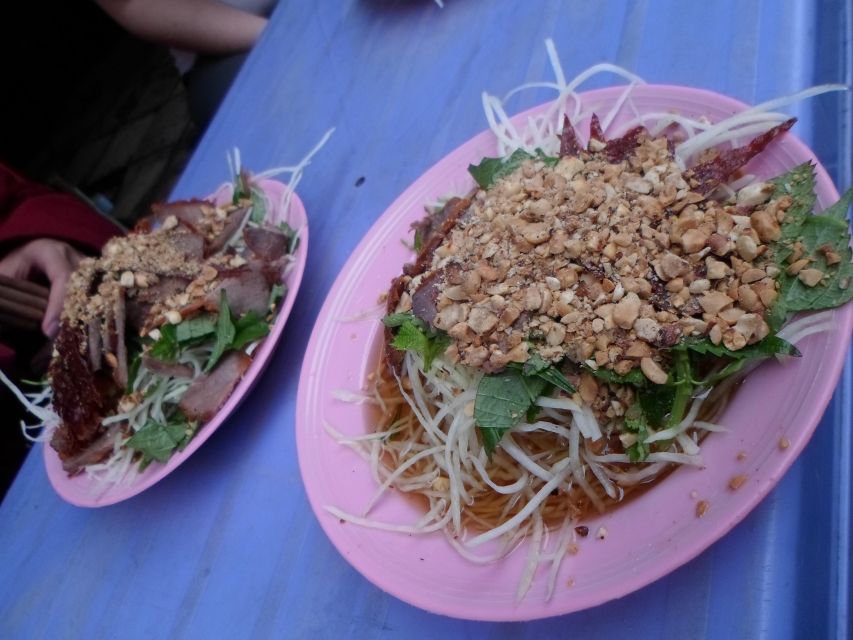 Hanoi: Walking Street Food Tour & Train Street w/Local Guide - Train Street is a memorable final stop