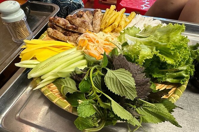 Hanoi Walking Street Food Tour with Train Street - The coffee stop and the return walk