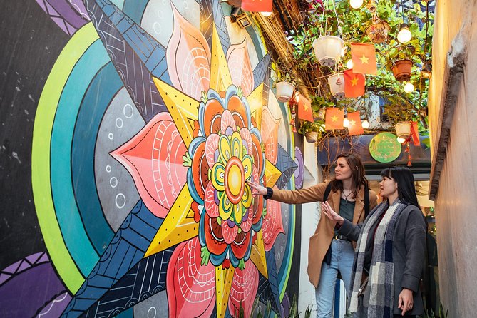 Highlights & Hidden Gems With Locals: Best of Hanoi Private Tour - Ta Hien Street: Hanoi’s famous narrow party lane
