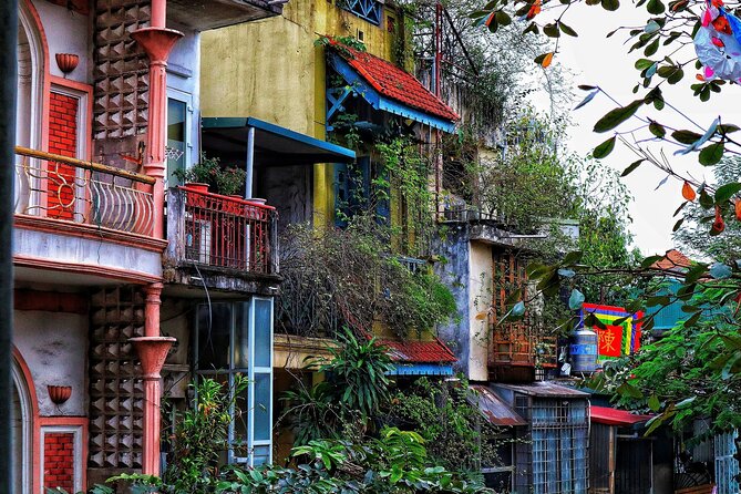 Highlights Of Vietnam and Cambodia In 10 Days - Day 2: Limestone country around Hoa Lu and Tam Coc