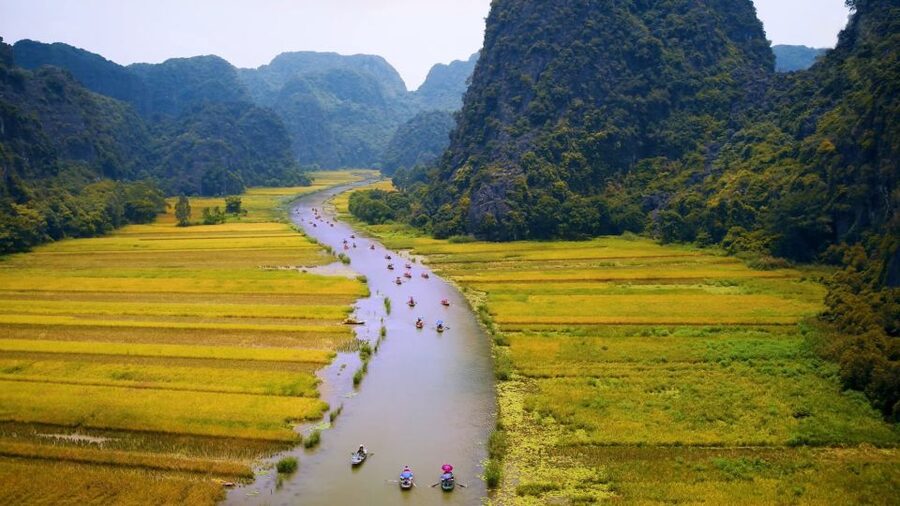 Hoa Lu and Tam Coc 1-Day Tour - From Hanoi’s Old Quarter to Hoa Lu